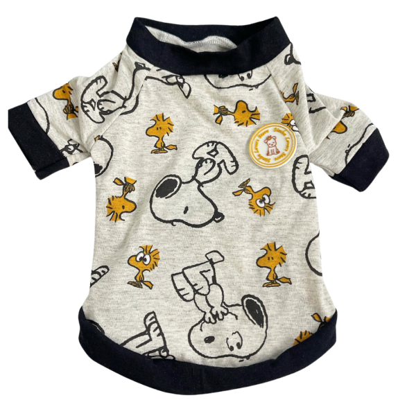 Camiseta Snoopy Cinza